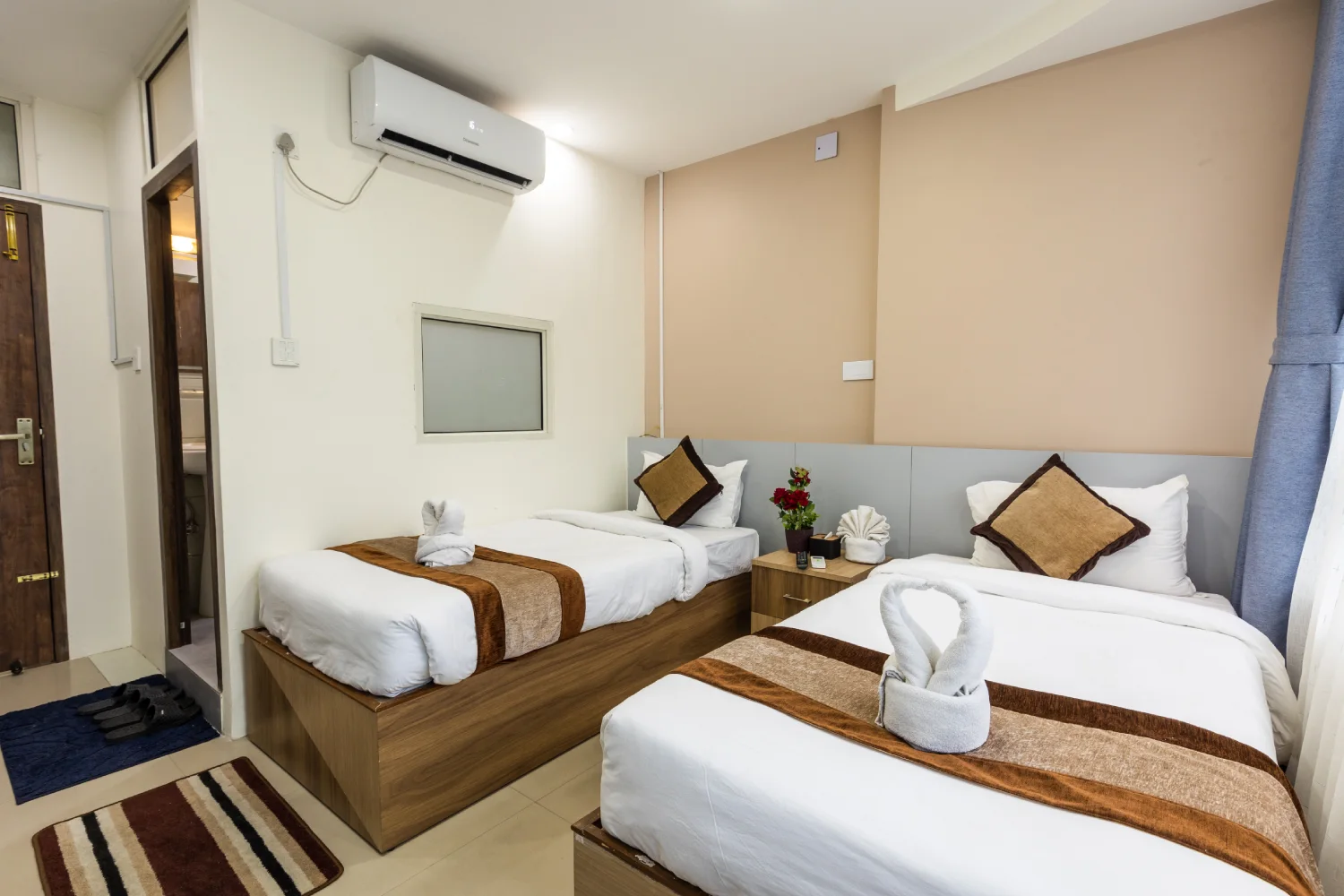 Rooms Available 